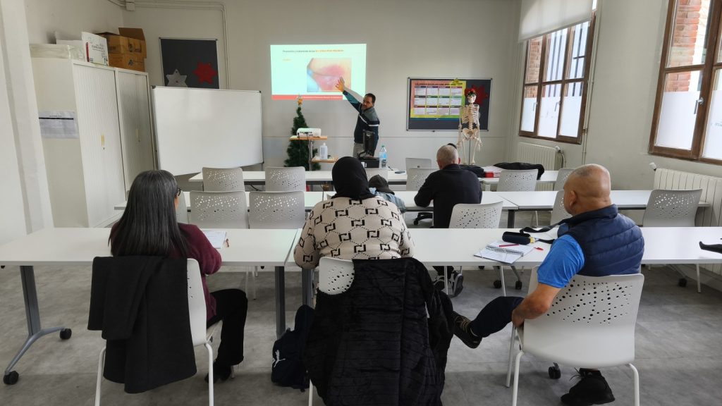 Curs d’atenció a persones dependents